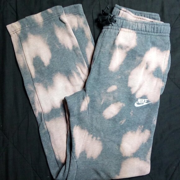 Nike Logo Tie Dye Reverse Sweatpants Joggers Trainers - Picture 1 of 8